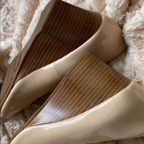 ❤️COLE HAAN WEDGES (LIKE NEW CONDITION)❤️ - Picture 7 of 9